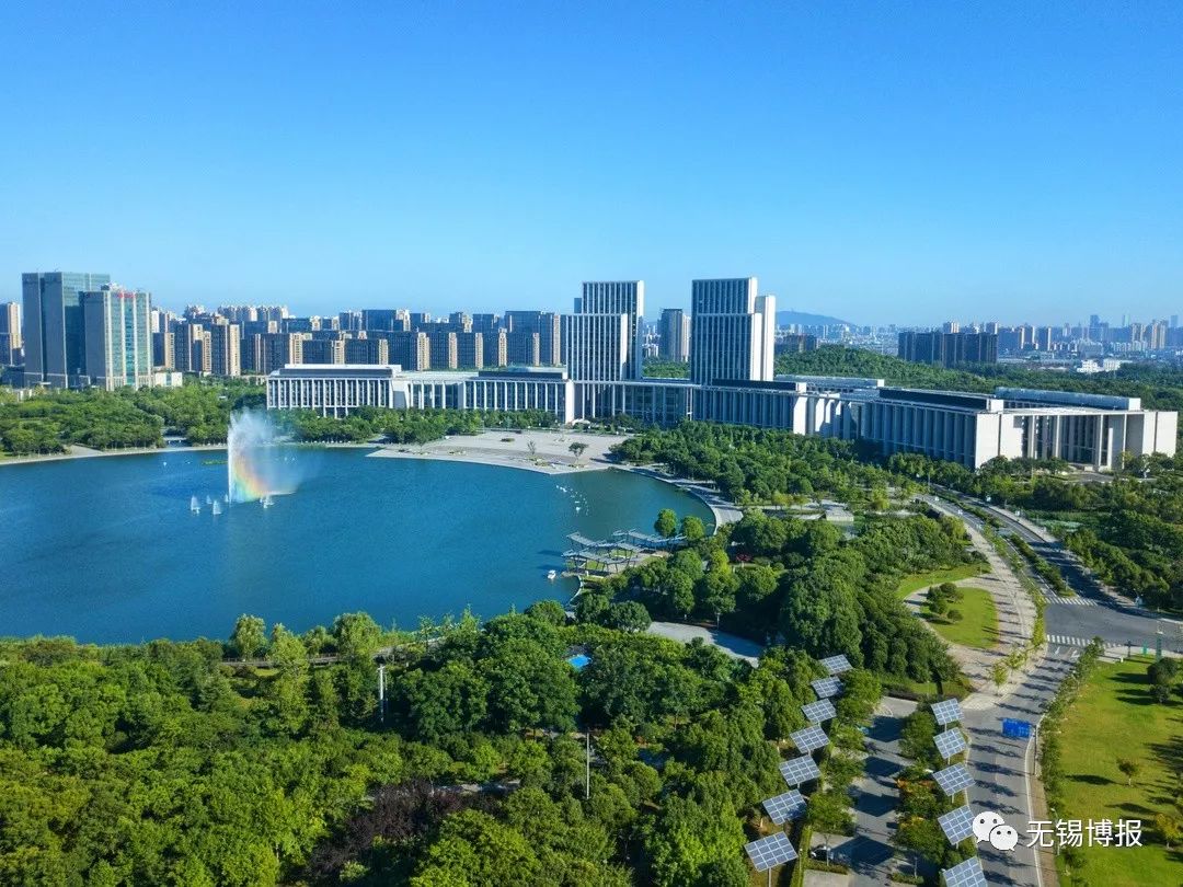 包含里尔迎社区盾关键赛，今夜回应争议，信心回归，数据趋势出现新变化的词条