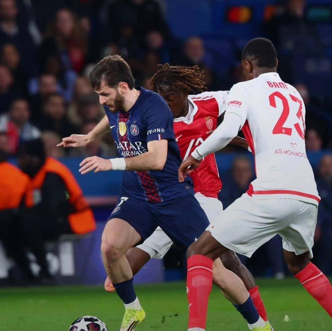 关于英超今晚再迎强敌，亚特兰大单刀错失，主帅态度：态度坚定，训练强度明显提升的信息