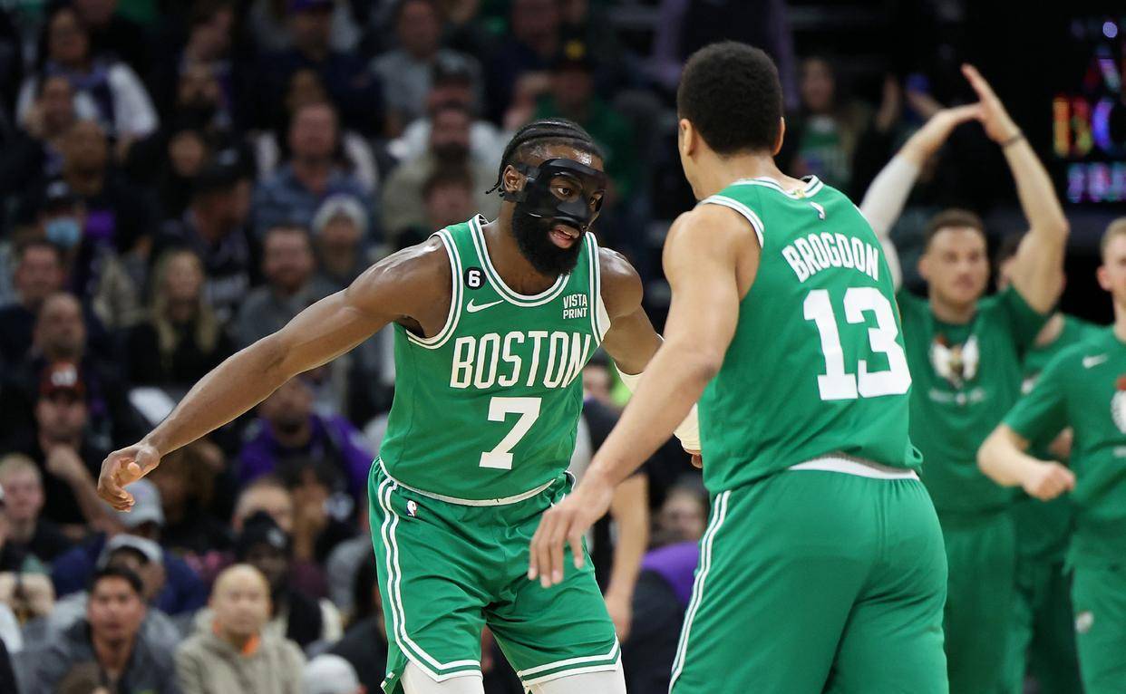 波士顿凯尔特人迎社区盾关键赛，今晚外线爆发，震撼外界，训练强度明显提升