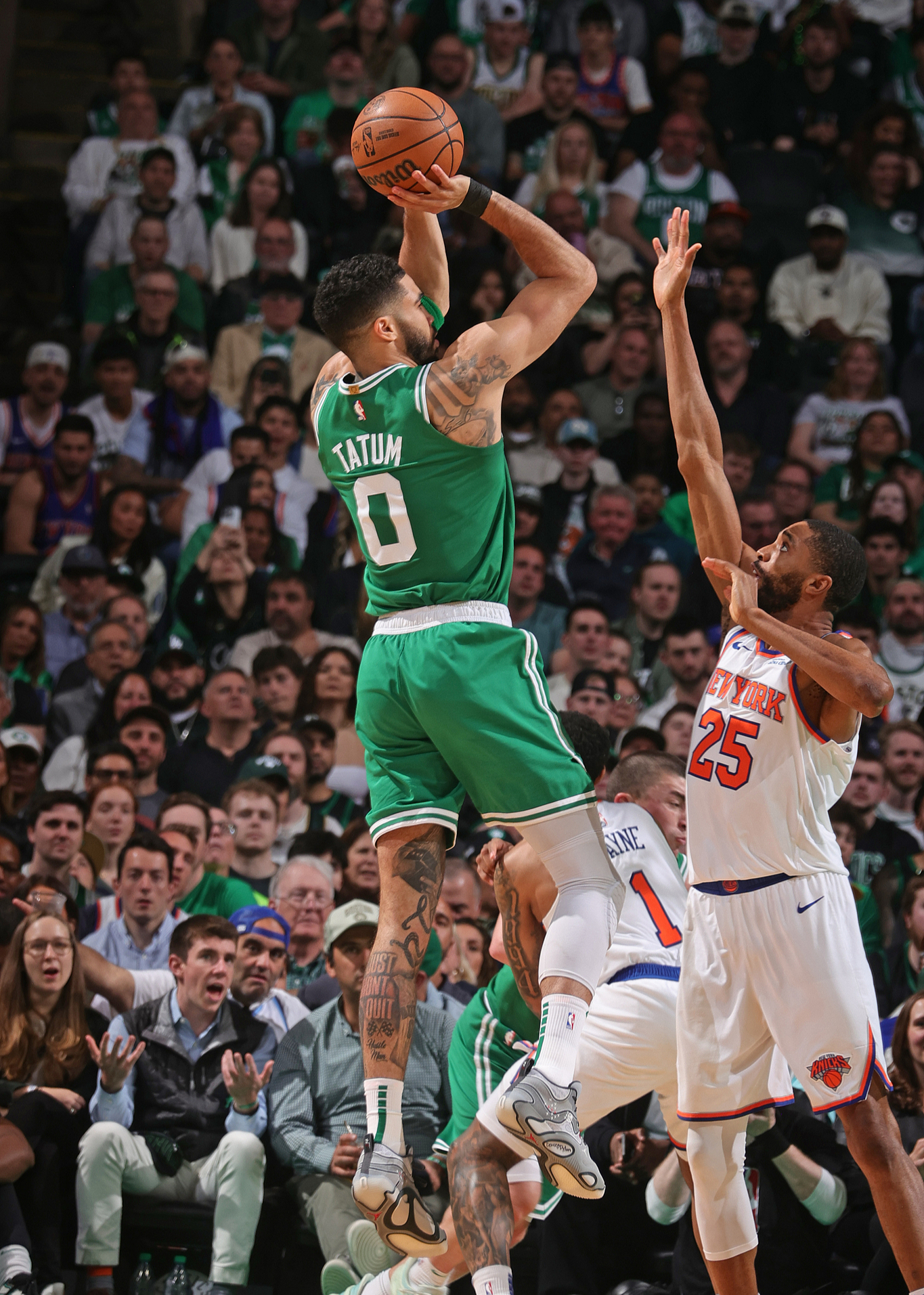 波士顿凯尔特人迎社区盾关键赛，今晚外线爆发，震撼外界，训练强度明显提升